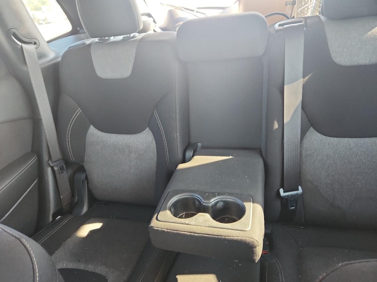 2018 Jeep Cherokee Latitude VIN: 1C4PJLCB2JD566830 Lot: 83982745