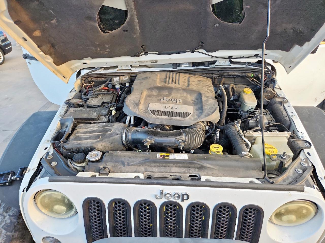 2014 Jeep Wrangler Unlimited Rubicon VIN: 1C4BJWFG5EL207101 Lot: 85734995