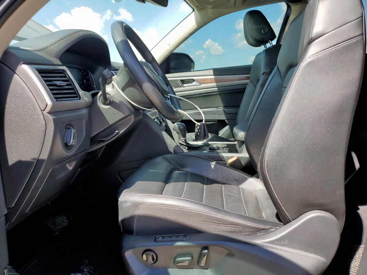 2019 Volkswagen Atlas Sel Premium VIN: 1V2NR2CA5KC584858 Lot: 85279905