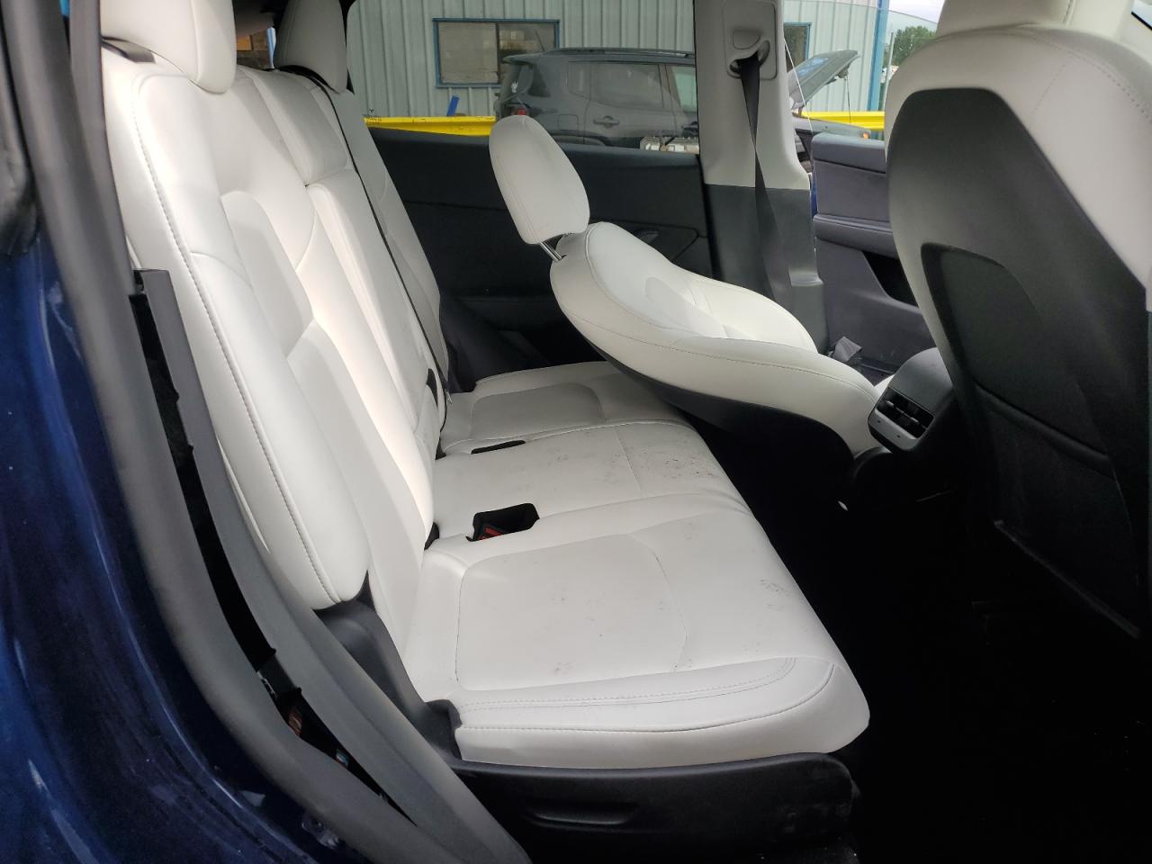 2024 Tesla Model Y VIN: 7SAYGAEE8RF985223 Lot: 86338735