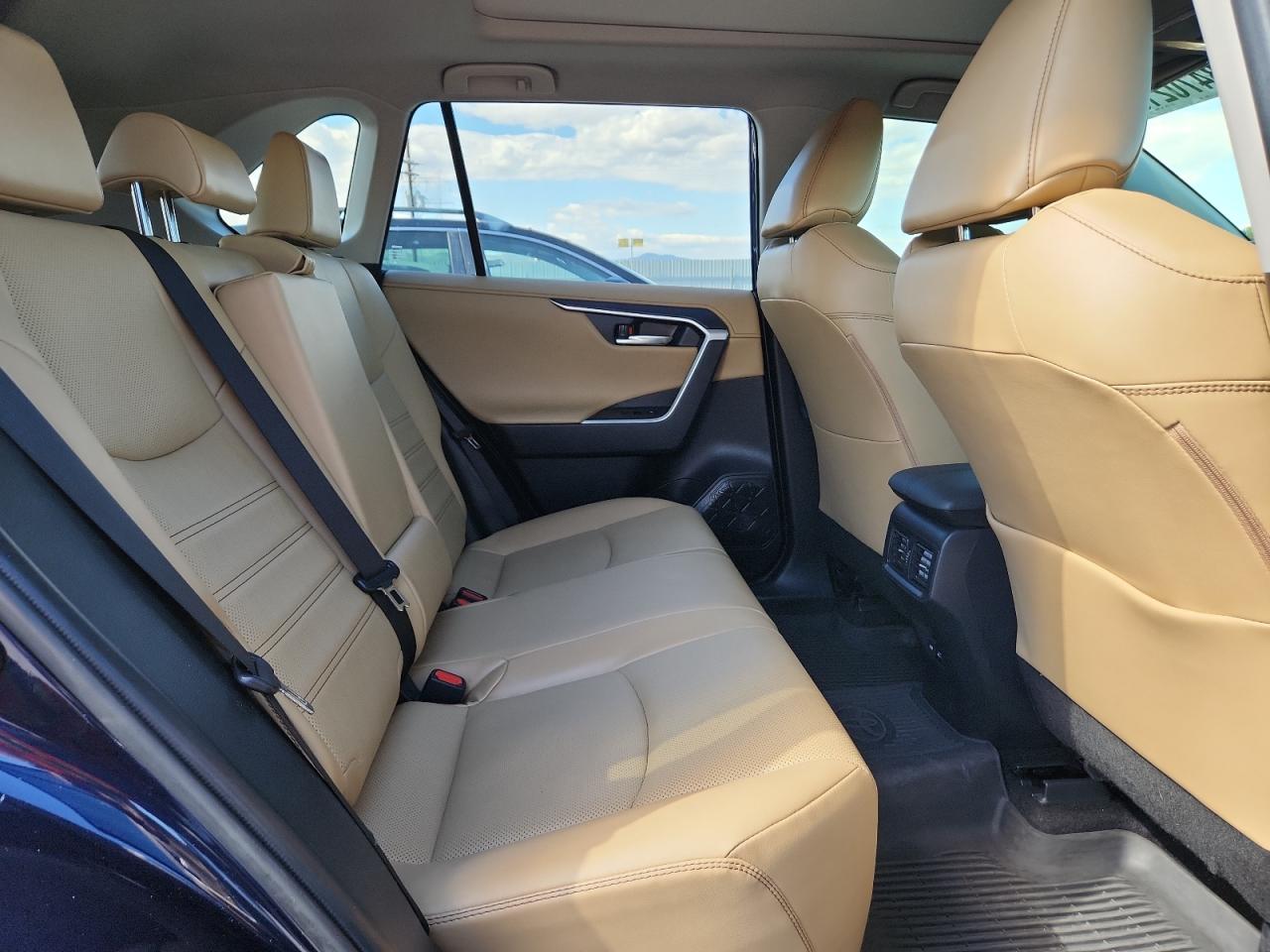 2022 Toyota Rav4 Limited VIN: JTMN1RFV1ND085554 Lot: 84702155