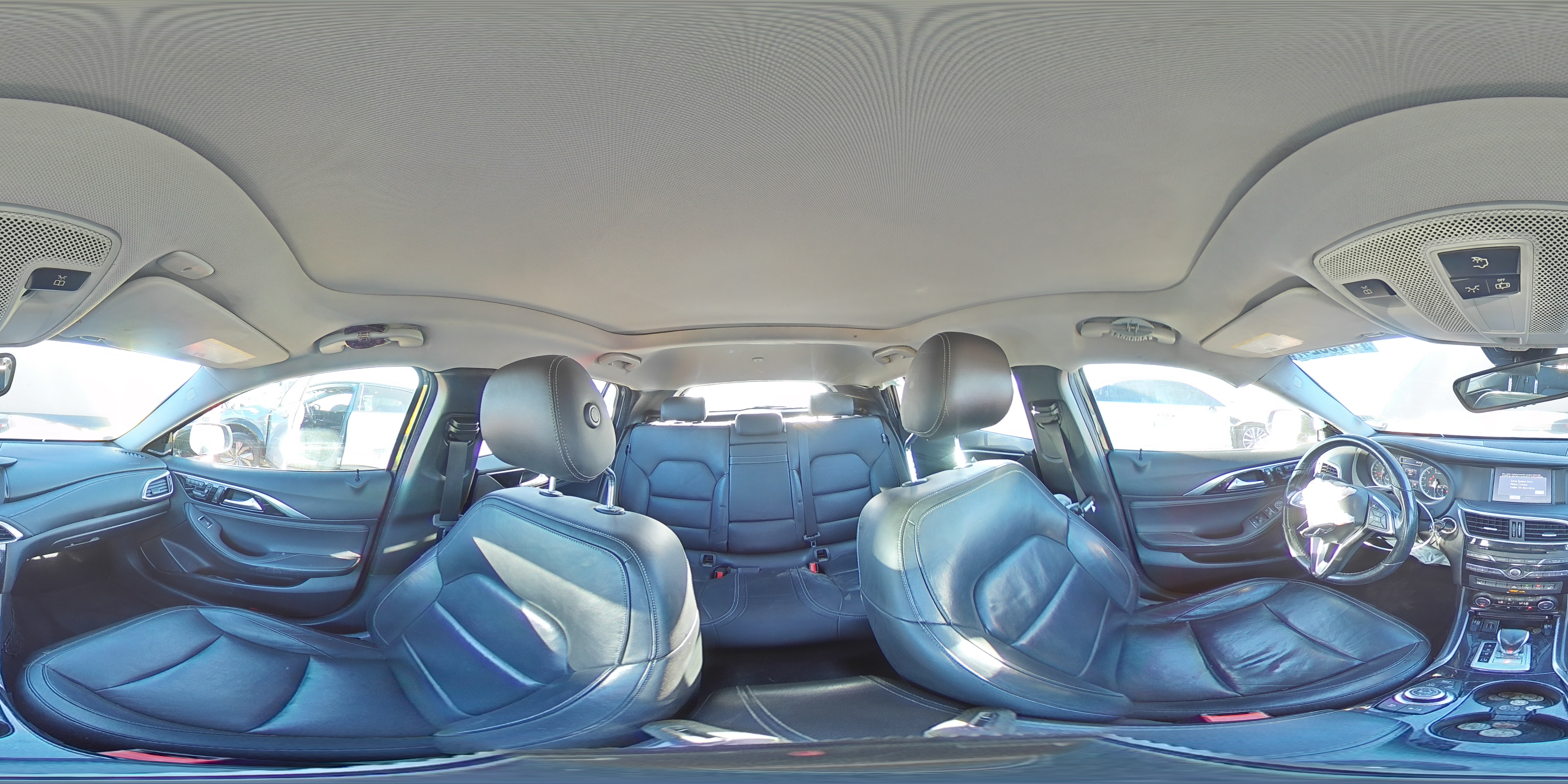 QX30 QX30