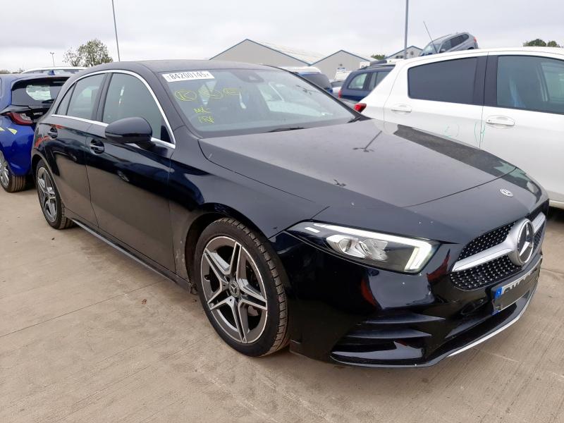 2018 MERCEDES-BENZ A 180 AMG LINE D AUTO 