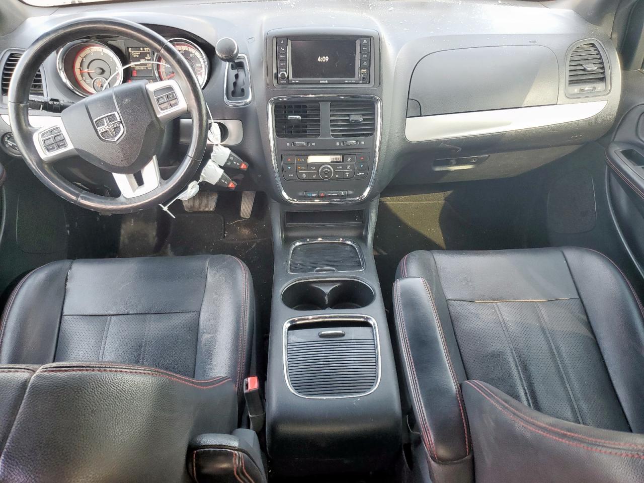 2017 Dodge Grand Caravan Gt VIN: 2C4RDGEG2HR673870 Lot: 83946915