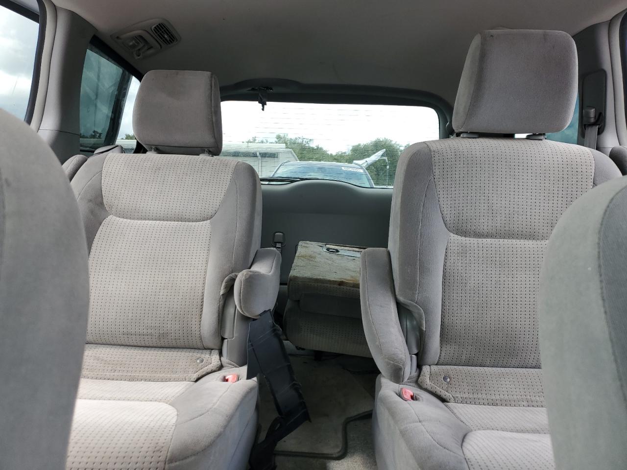 2010 Toyota Sienna Ce VIN: 5TDKK4CC4AS307153 Lot: 84351595