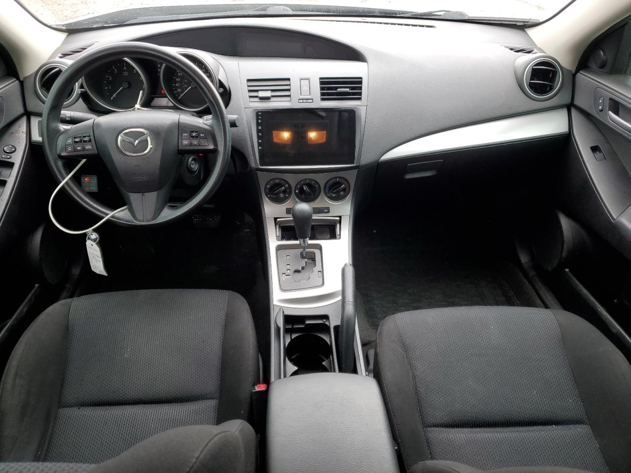 2011 Mazda 3 I VIN: JM1BL1VF1B1425372 Lot: 90684425