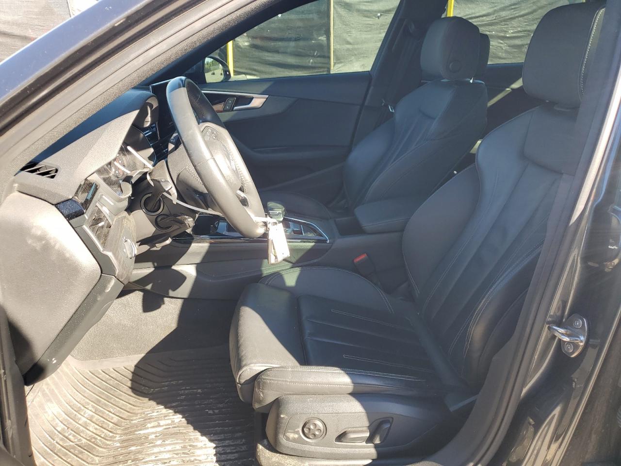 2020 Audi A4 Premium VIN: WAUDNAF42LA073644 Lot: 82629105