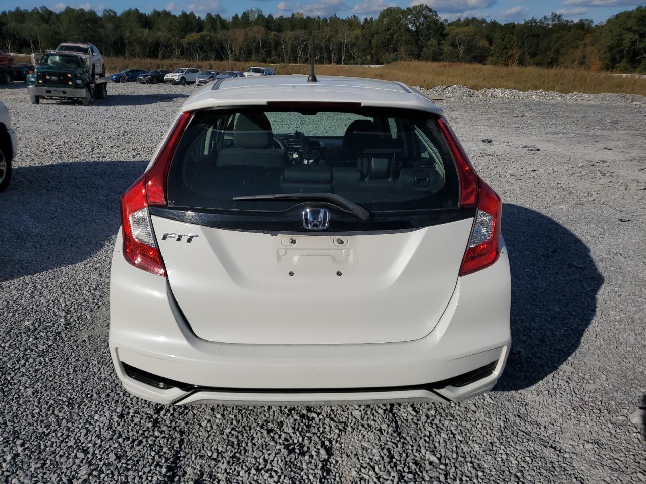 2018 Honda Fit Lx VIN: 3HGGK5H53JM729177 Lot: 90900025