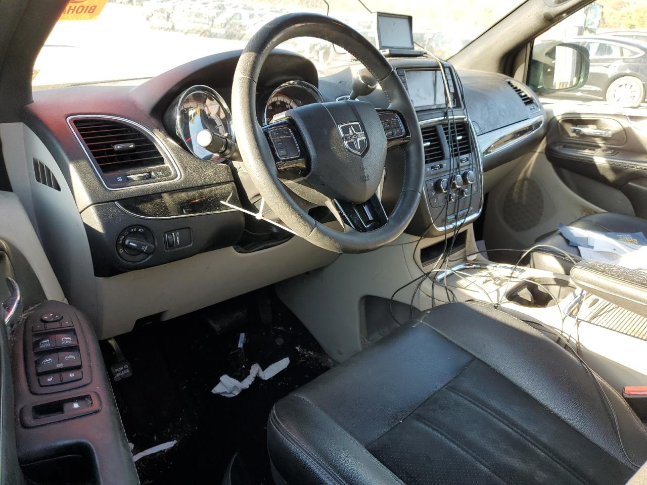 2018 Dodge Grand Caravan Sxt VIN: 2C4RDGCG4JR268294 Lot: 90101545