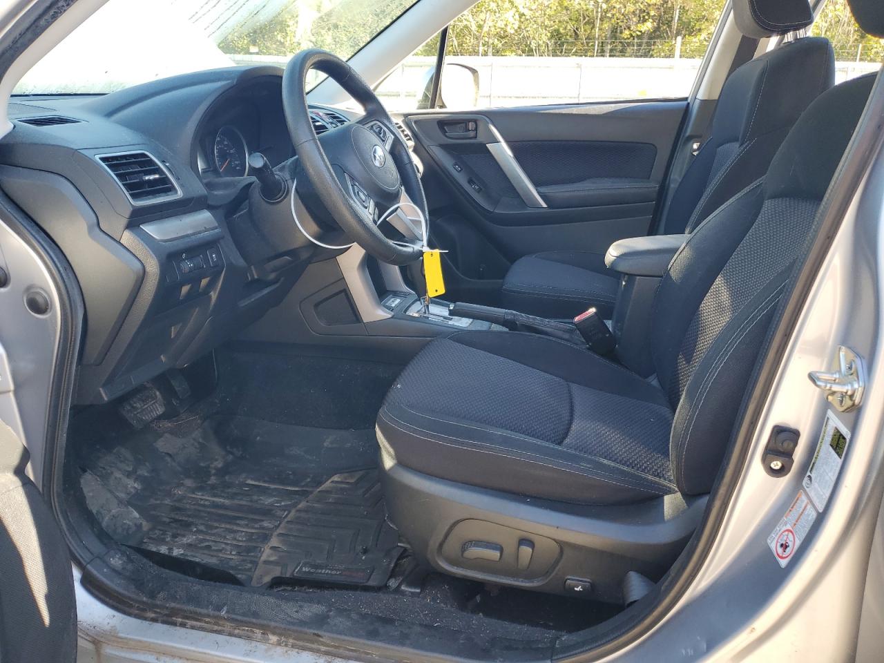 2017 Subaru Forester 2.5I Premium VIN: JF2SJAEC0HH594845 Lot: 84297755