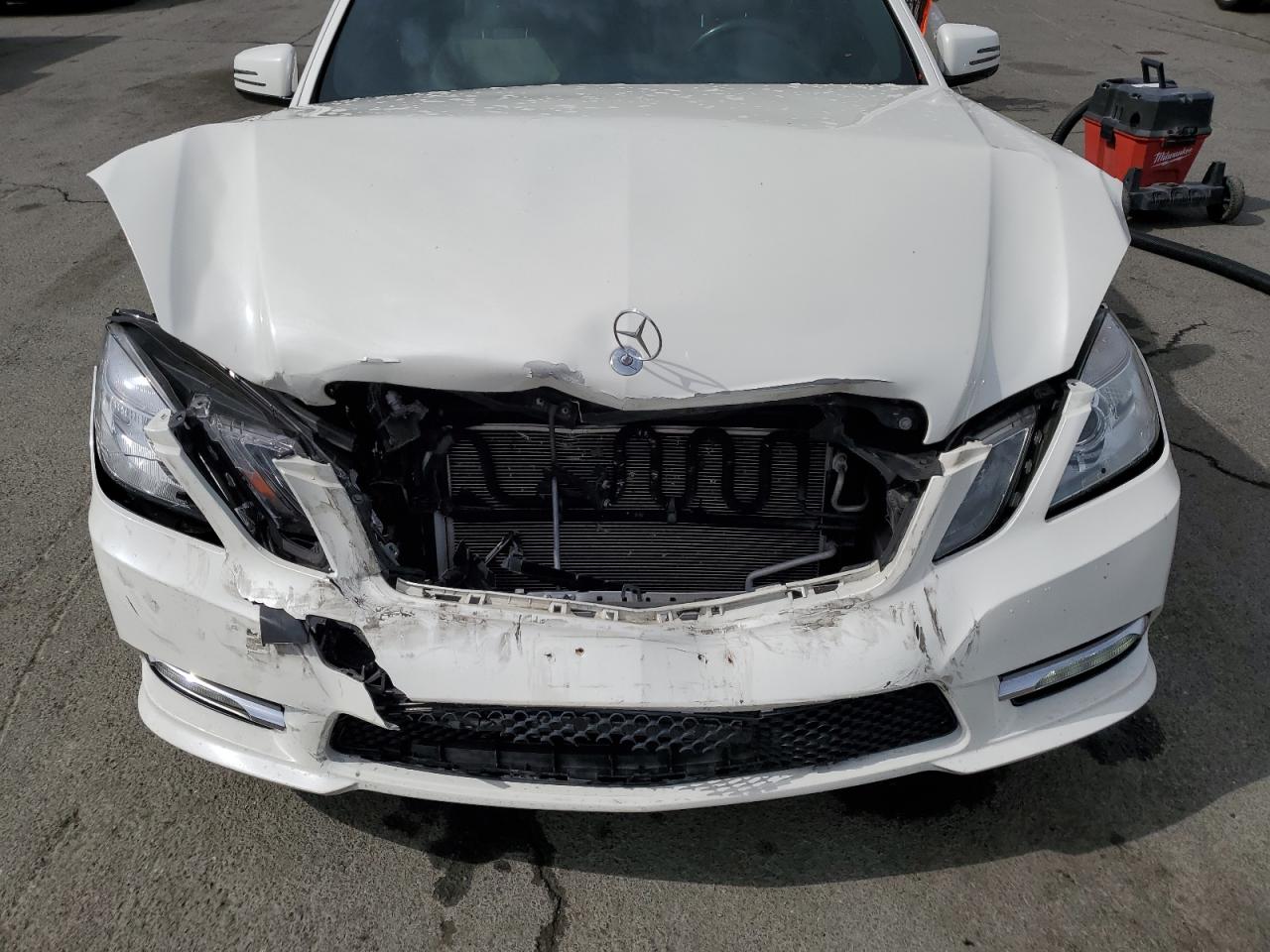 2013 Mercedes-Benz E 350 VIN: WDDHF5KBXDA663790 Lot: 82202885