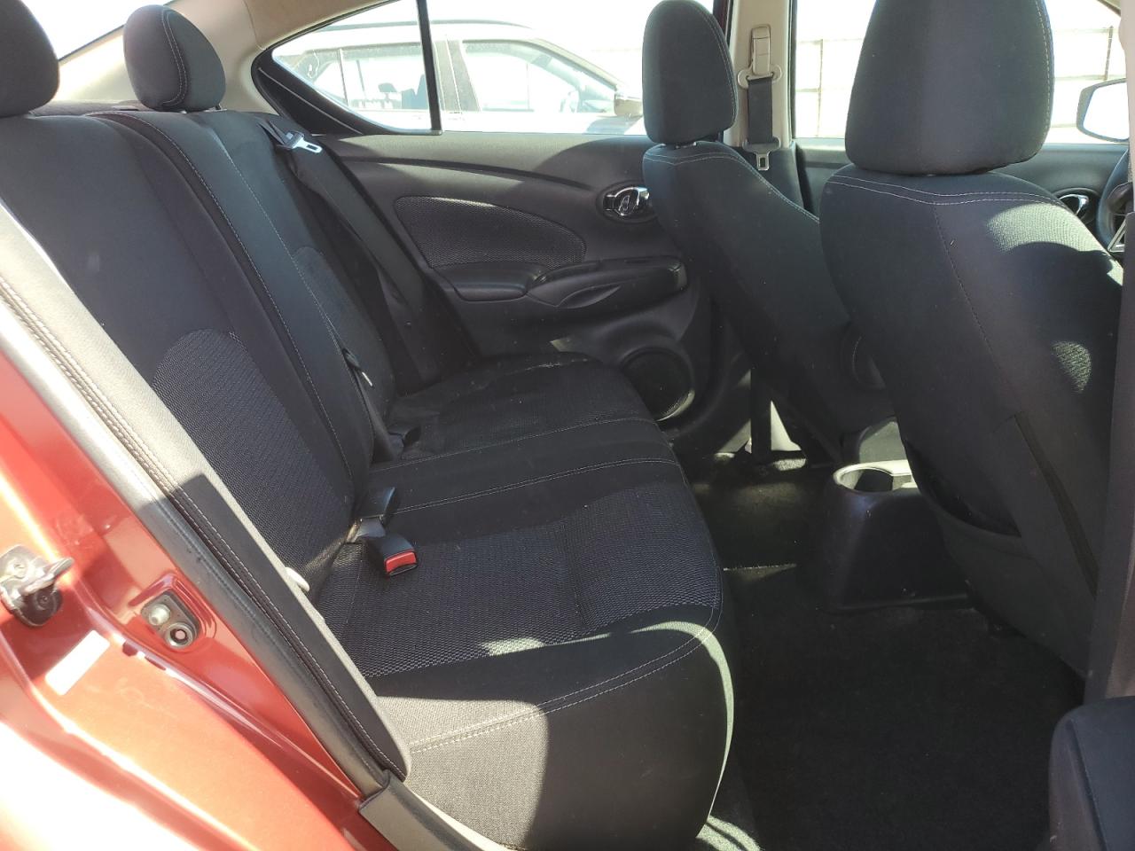 2019 Nissan Versa S VIN: 3N1CN7AP5KL819517 Lot: 85006725