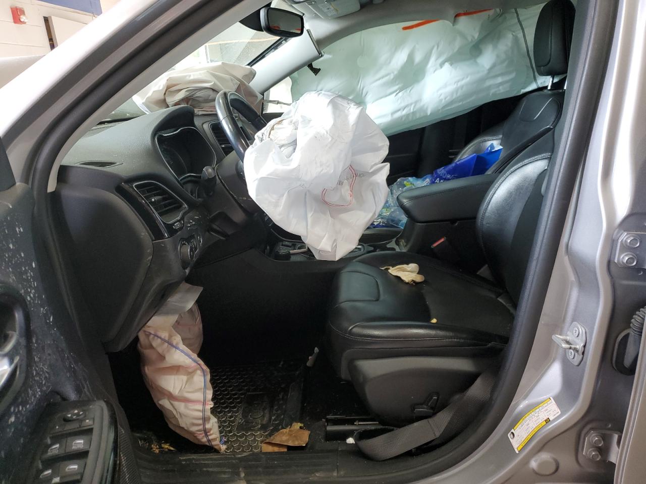 2020 Jeep Cherokee Latitude Plus VIN: 1C4PJMLB5LD644803 Lot: 82336285