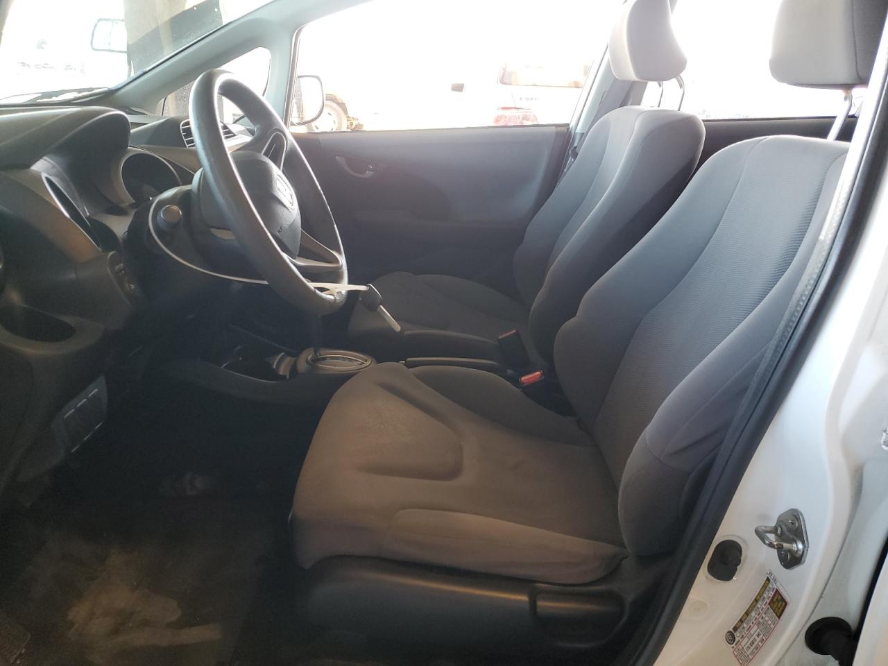 2010 Honda Fit VIN: JHMGE8H20AC013625 Lot: 85568345