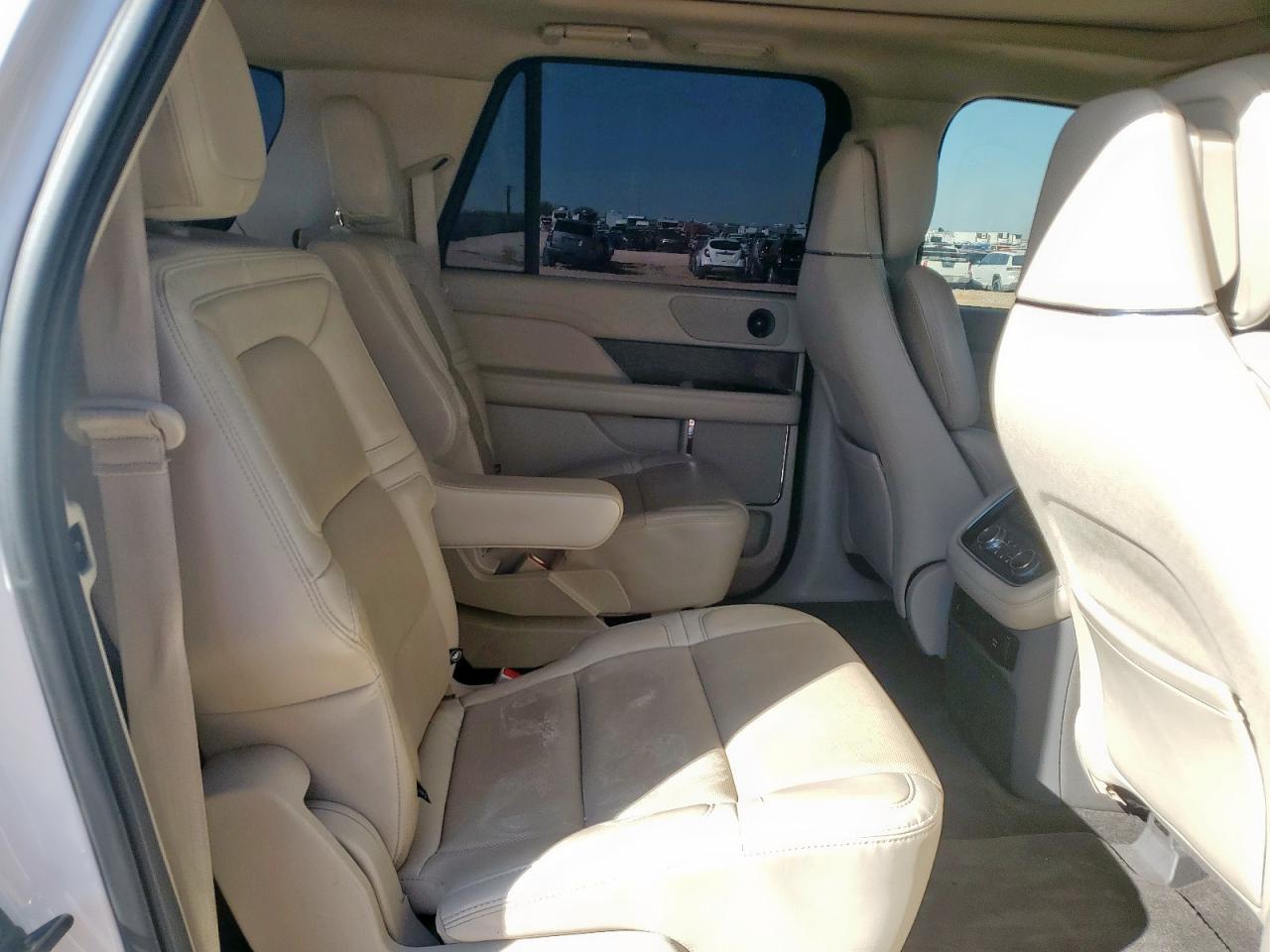 2021 Lincoln Navigator L Reserve VIN: 5LMJJ3LT9MEL03417 Lot: 82615495