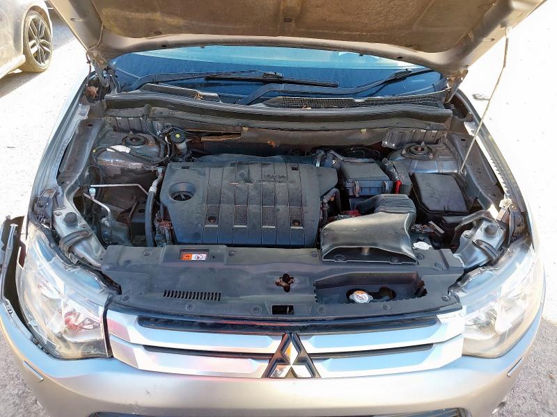 2015 MITSUBISHI OUTLANDER 2.2 DI-D GX4 5DR