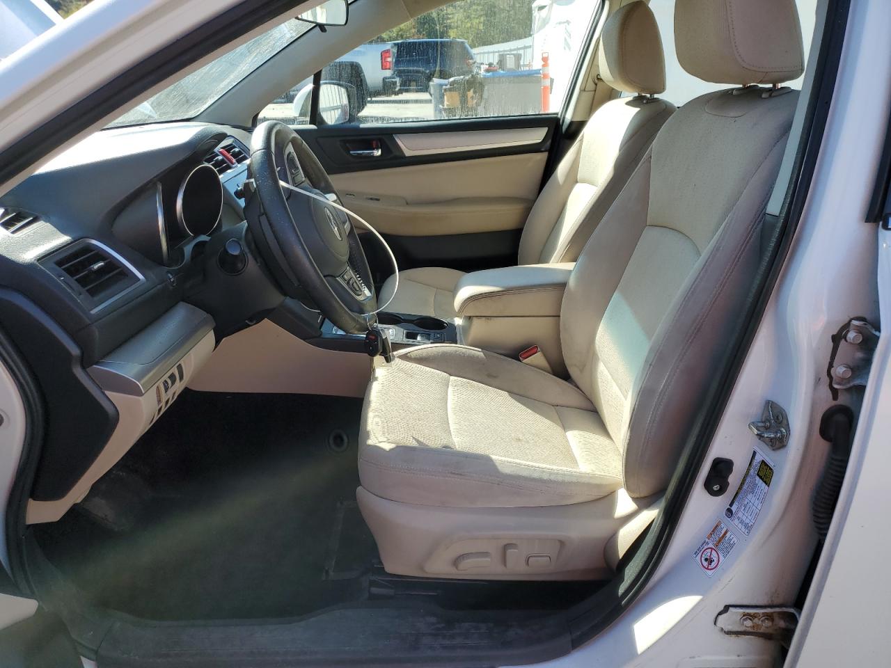 2015 Subaru Legacy 2.5I Premium VIN: 4S3BNAC60F3008820 Lot: 84958075