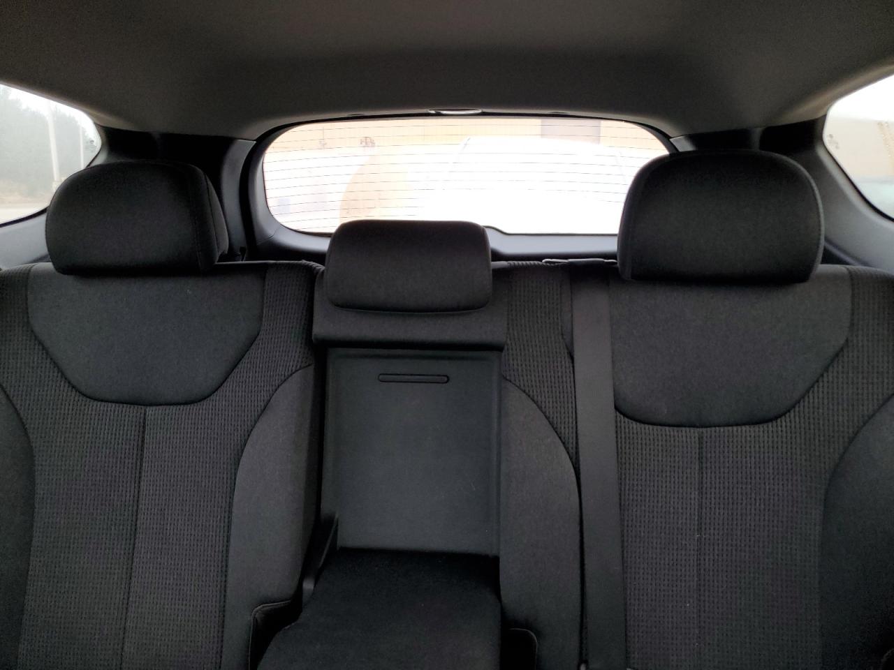 2019 Hyundai Santa Fe Se VIN: 5NMS2CAD6KH119549 Lot: 82317885