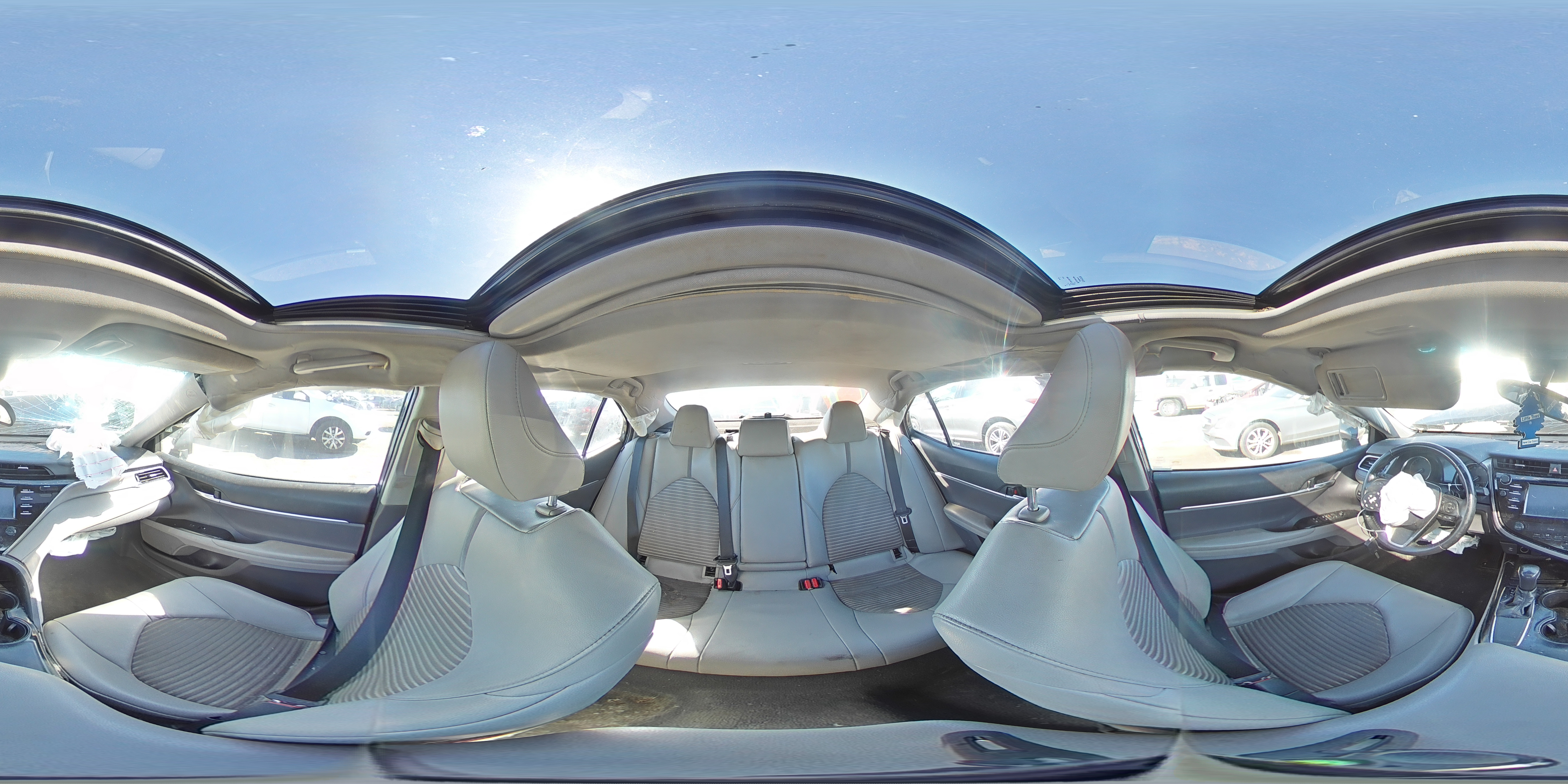 2018 Toyota Camry L VIN: 4T1B11HK3JU624074 Lot: 86155445