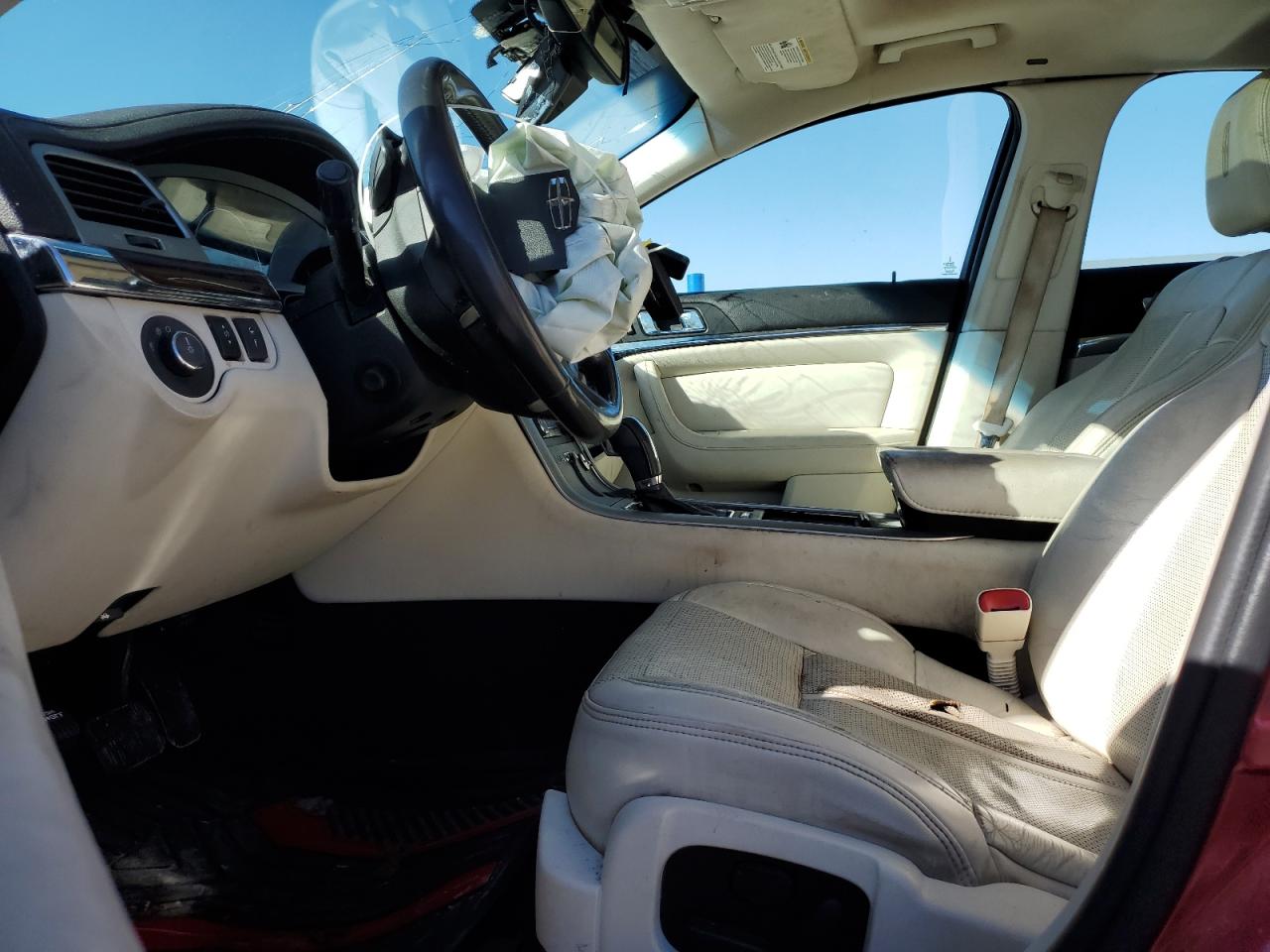 2011 Lincoln Mks VIN: 1LNHL9FT5BG608232 Lot: 85720295