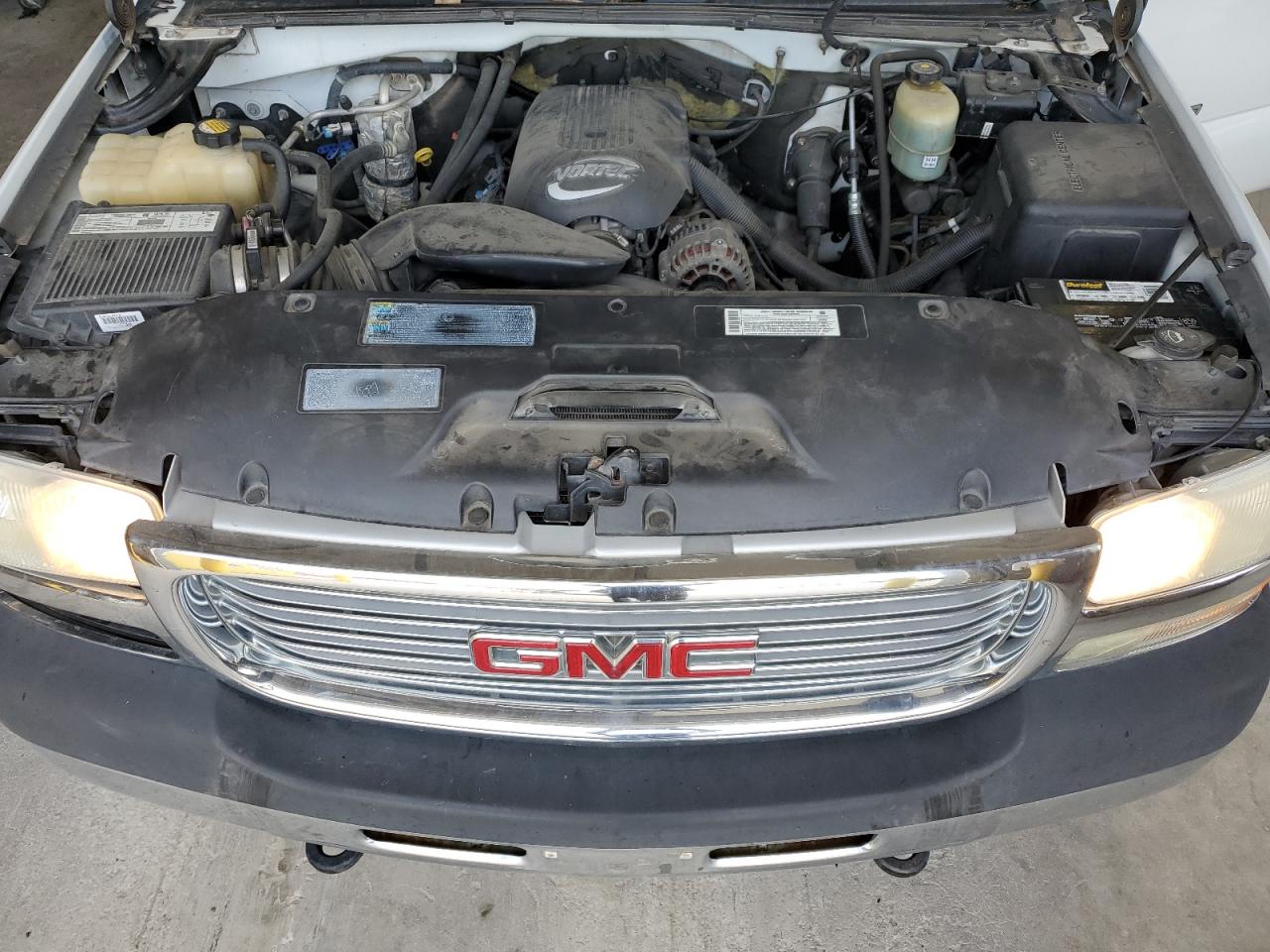 2001 GMC Sierra K2500 Heavy Duty VIN: 1GTHK24U41E335403 Lot: 84781825