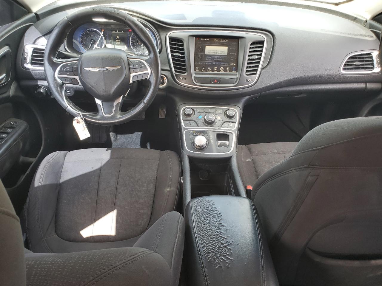 2015 Chrysler 200 Limited VIN: 1C3CCCAB5FN696747 Lot: 85830425