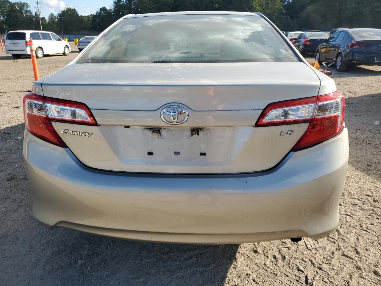 2014 Toyota Camry L VIN: 4T4BF1FK4ER394769 Lot: 86239845