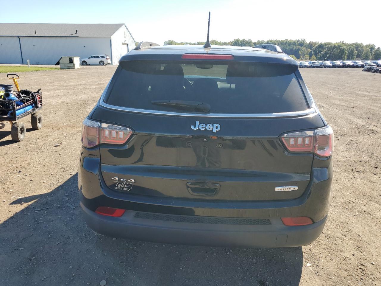 2017 Jeep Compass Latitude VIN: 3C4NJDBB4HT597418 Lot: 82307965