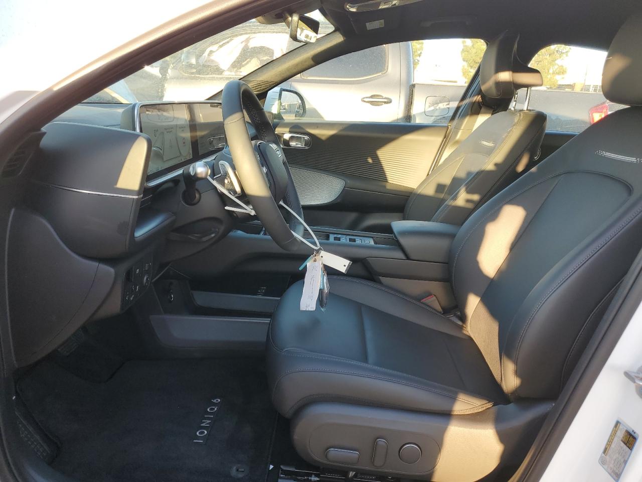 2025 Hyundai Ioniq 6 Sel VIN: KMHM34AA2SA099310 Lot: 81915495