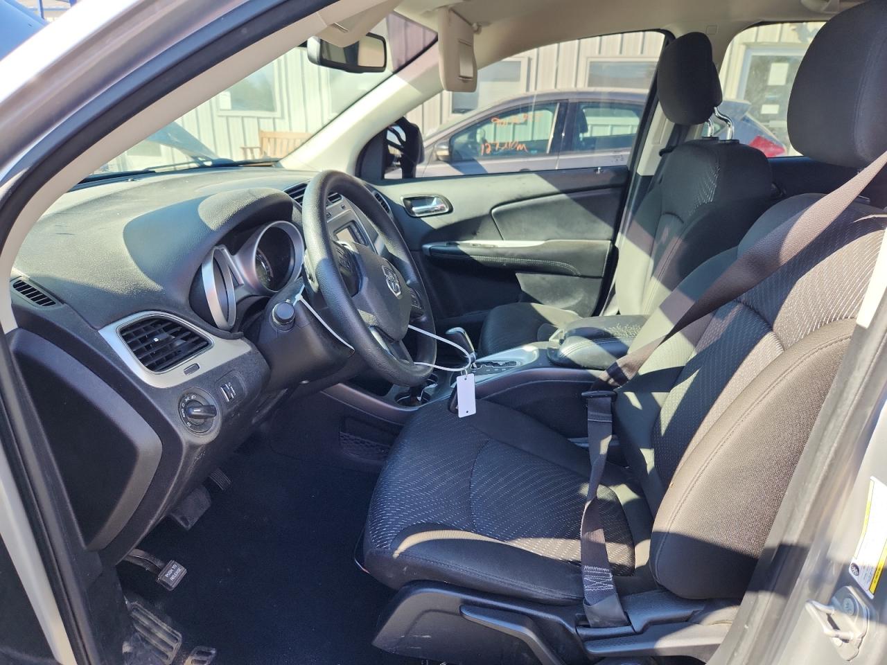 2020 Dodge Journey Se VIN: 3C4PDCAB2LT277535 Lot: 89917875