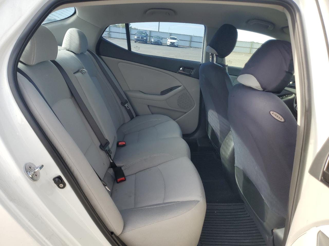 2012 Kia Optima Lx VIN: KNAGM4A79C5279829 Lot: 84744105