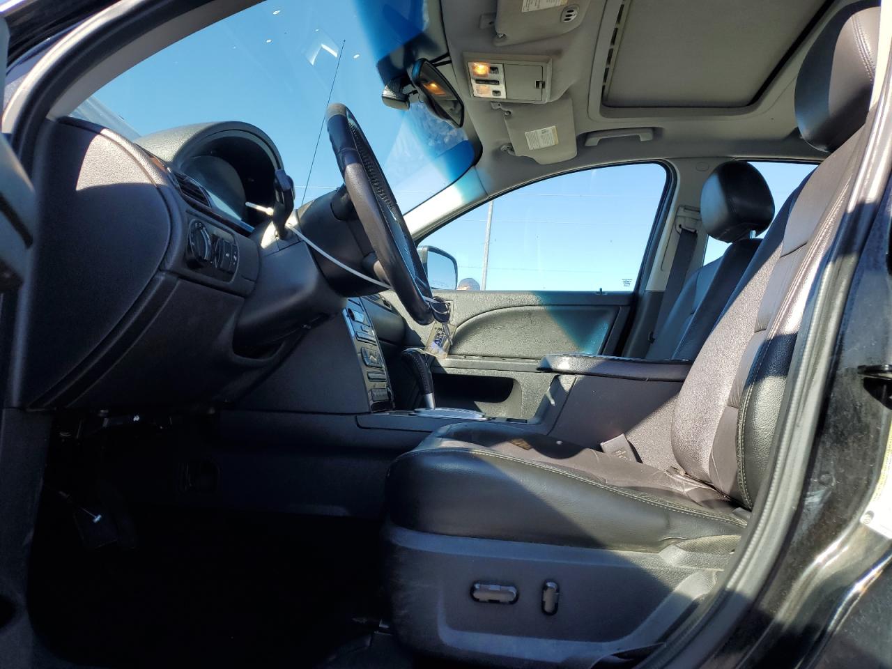 2005 Ford Five Hundred Limited VIN: 1FAFP25195G195555 Lot: 82637155