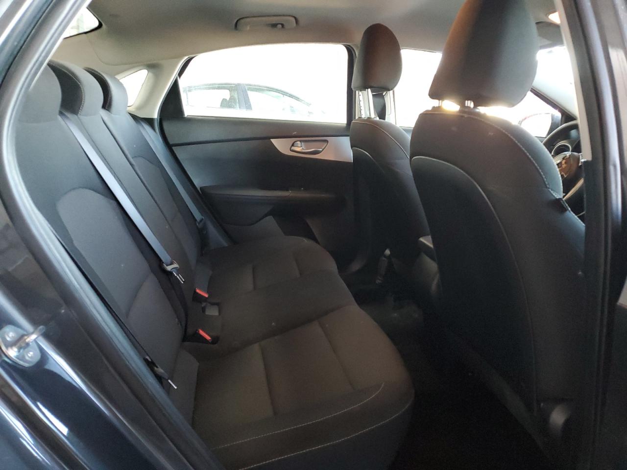 2024 Kia Forte Lx VIN: 3KPF24AD9RE798984 Lot: 90443705