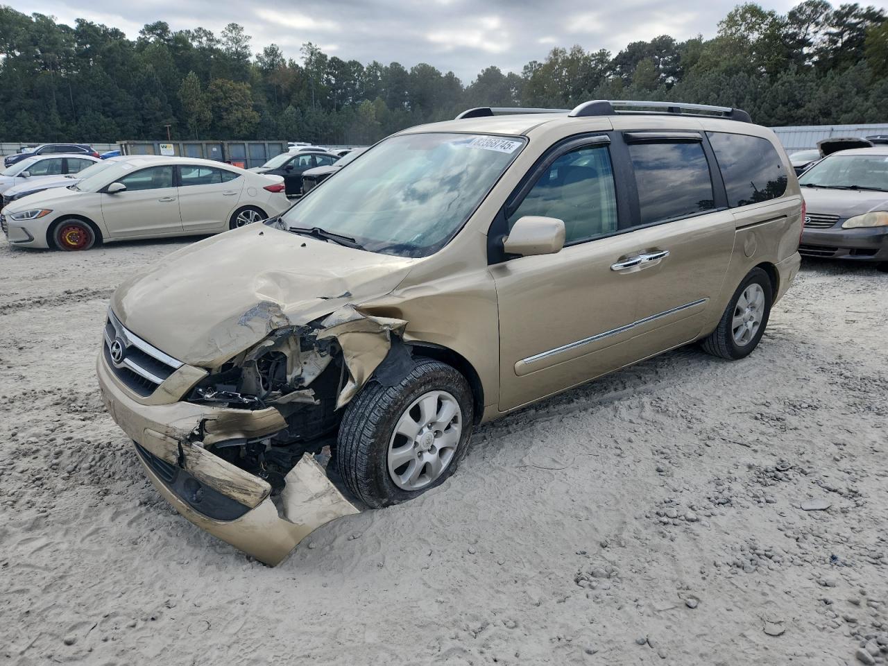 2007 Hyundai Entourage Gls