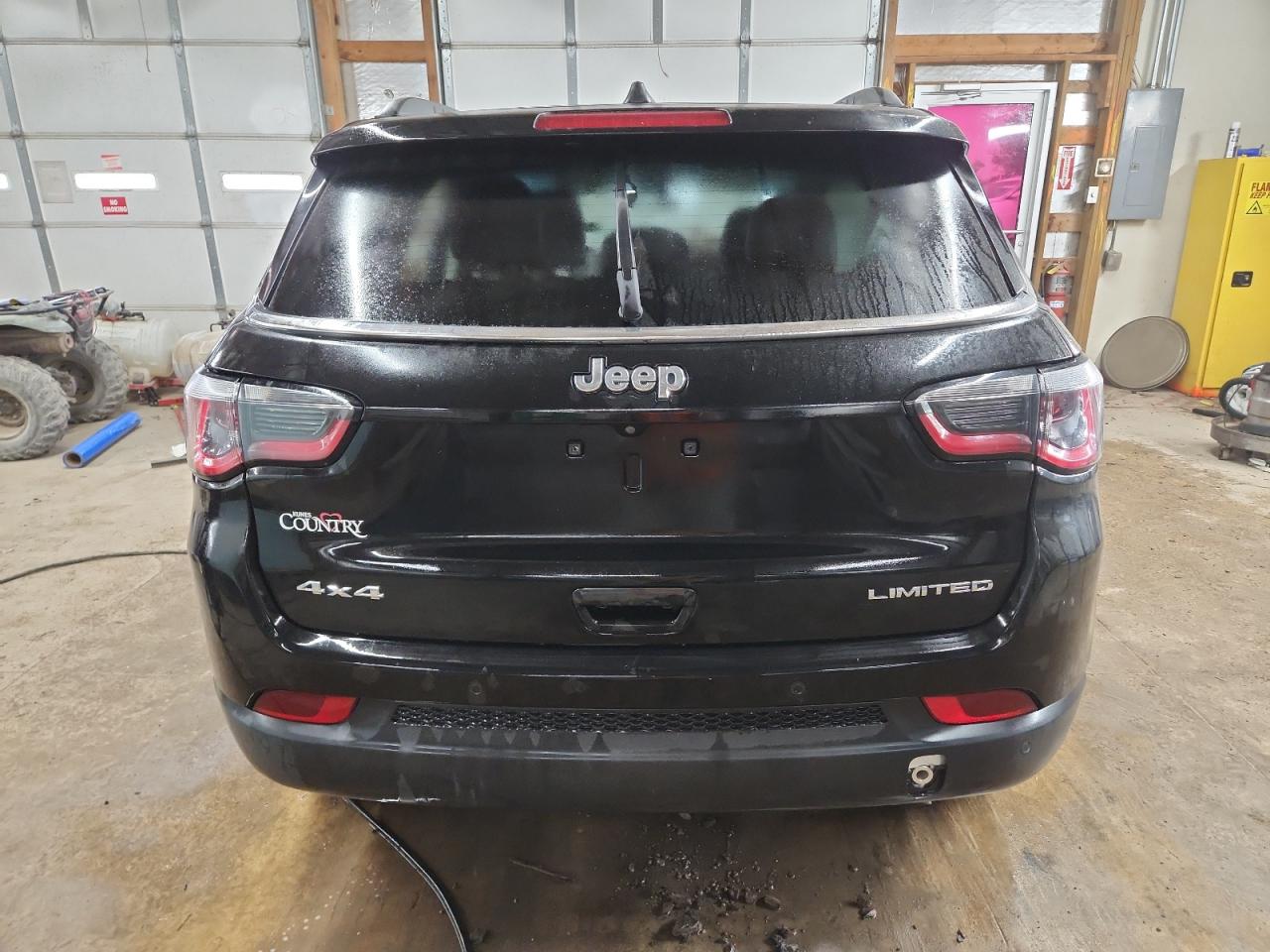 2018 Jeep Compass Limited VIN: 3C4NJDCB6JT333329 Lot: 81697655
