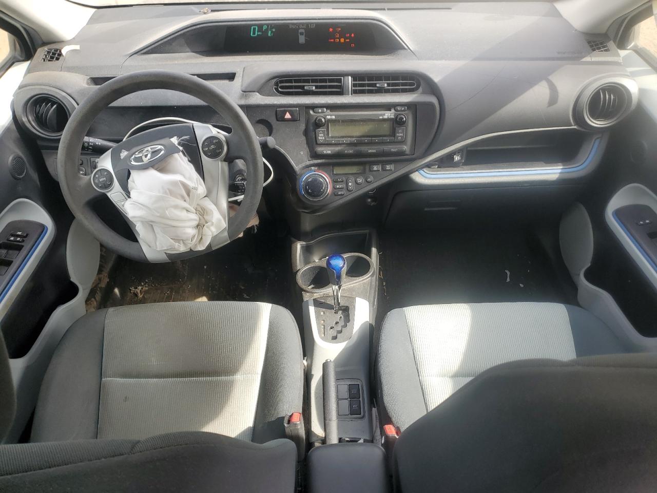 2013 Toyota Prius C VIN: JTDKDTB32D1547258 Lot: 81893265