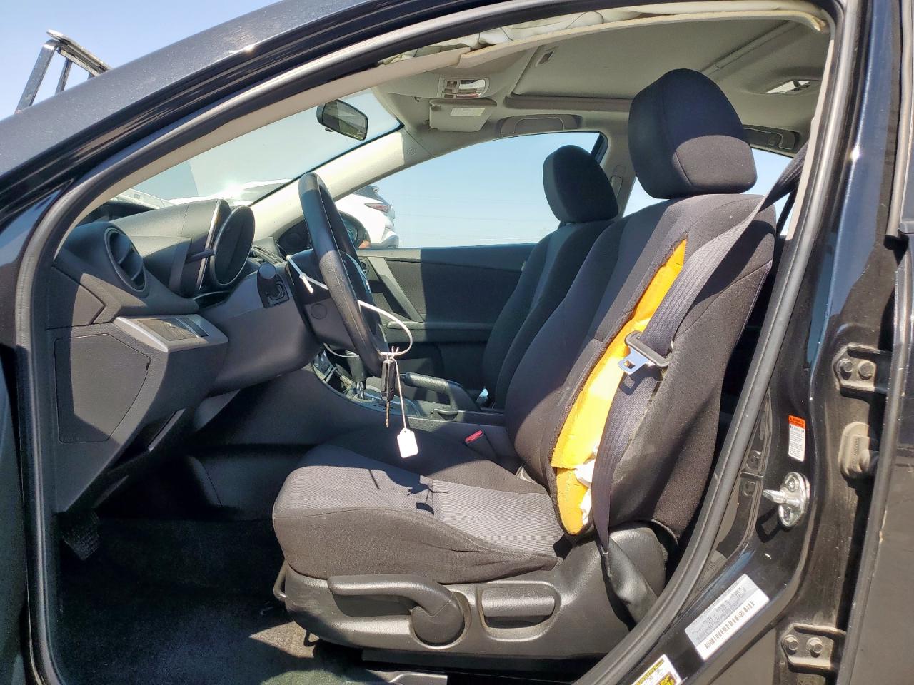 2010 Mazda 3 I VIN: JM1BL1SF0A1346780 Lot: 84521135