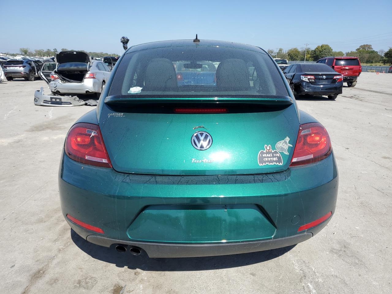 2017 Volkswagen Beetle 1.8T VIN: 3VWF17AT6HM624285 Lot: 85149945