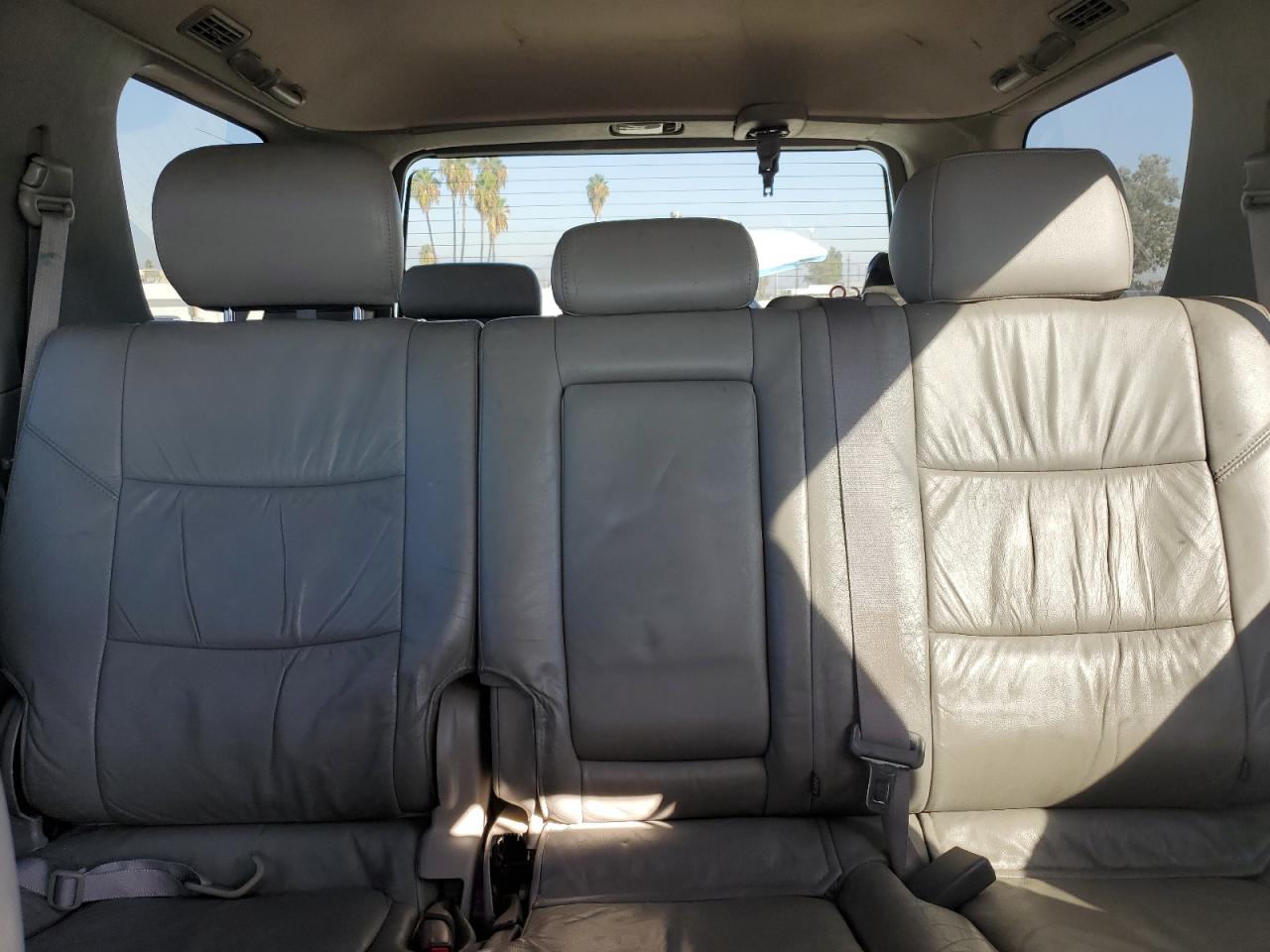 2004 Toyota Sequoia Limited VIN: 5TDBT48A84S222051 Lot: 82623185