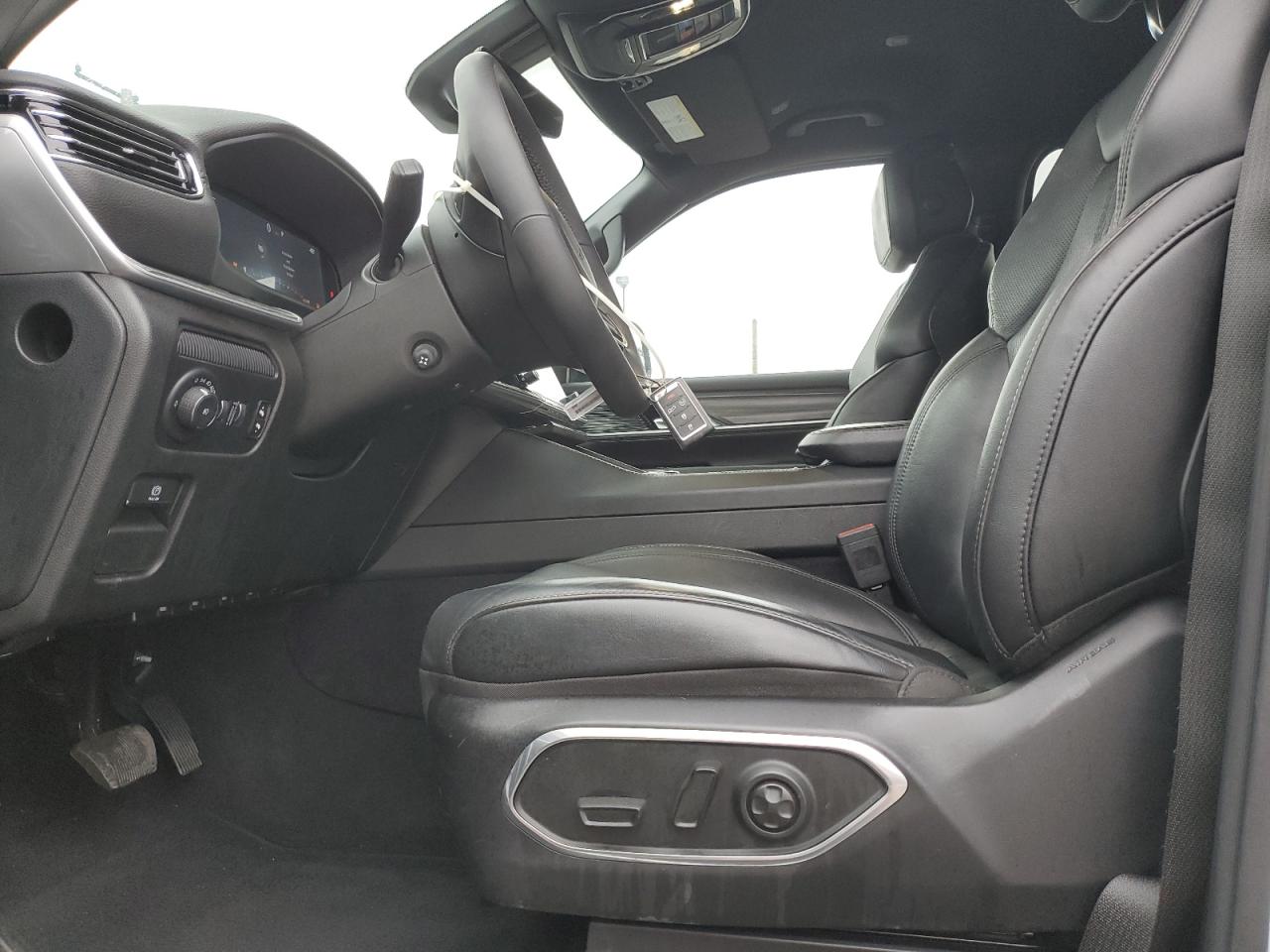 2023 Jeep Wagoneer L Series Ii VIN: 1C4SJSBP6PS568389 Lot: 85727745