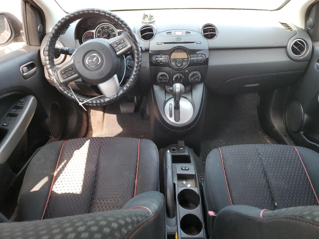 2014 Mazda Mazda2 Touring VIN: JM1DE1LZ2E0174579 Lot: 82307775