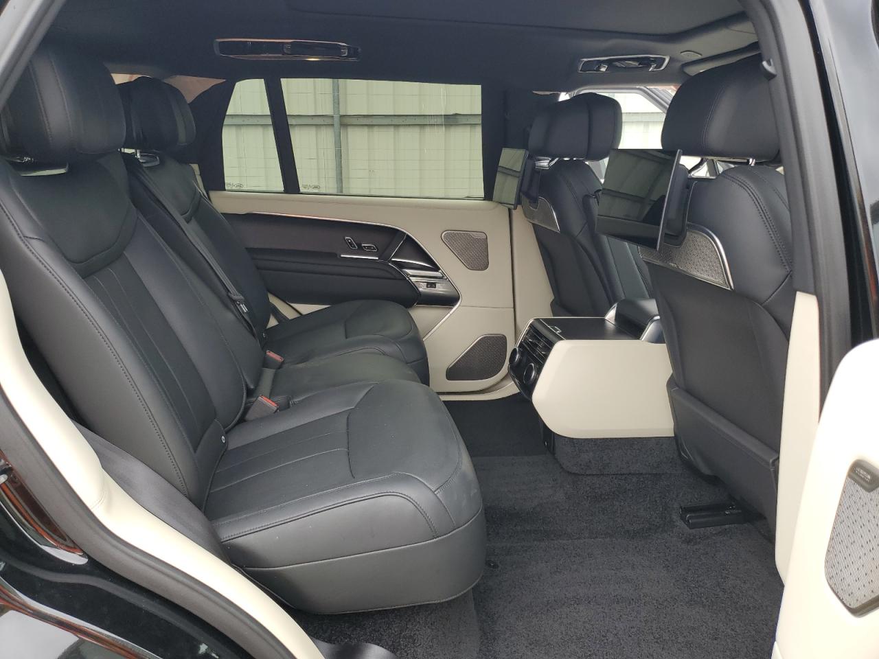 2024 Land Rover Range Rover Autobiography VIN: SALK1BE95RA225510 Lot: 87102225