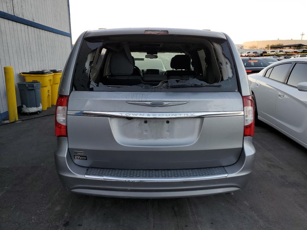 2016 Chrysler Town & Country Touring VIN: 2C4RC1BG1GR282437 Lot: 86299685