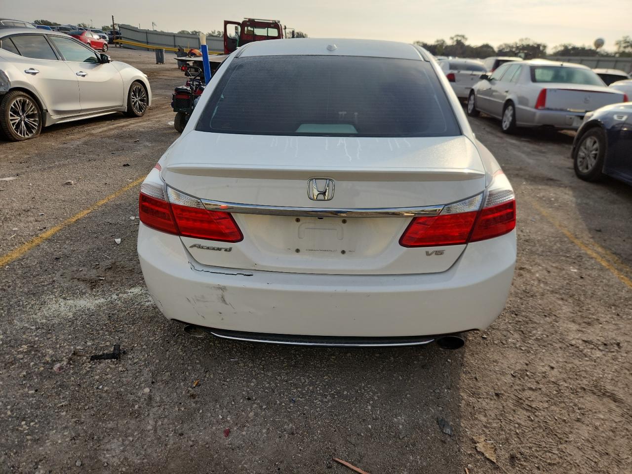 2013 Honda Accord Exl VIN: 1HGCR3F86DA004881 Lot: 85831495