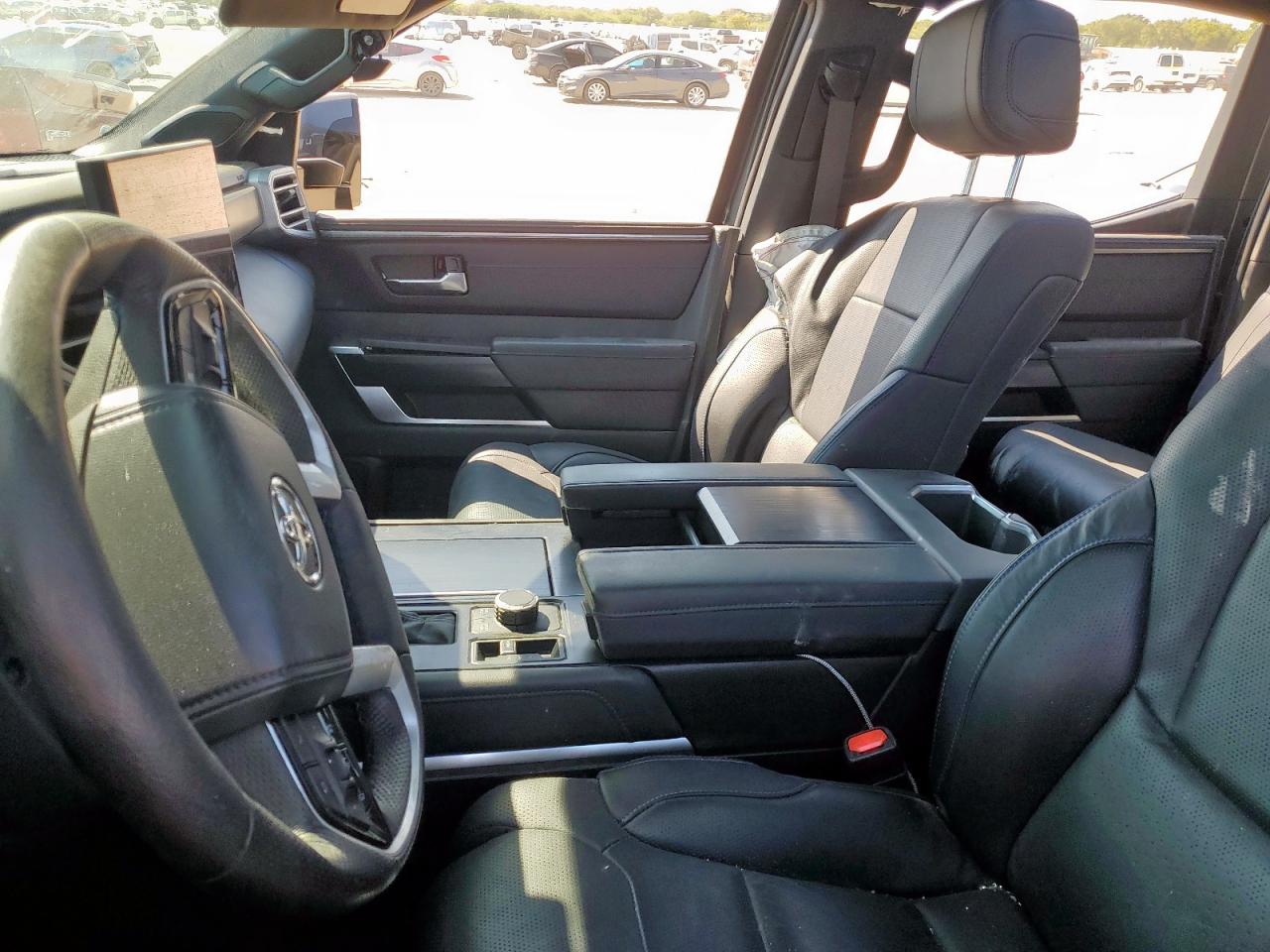 2024 Toyota Tundra Crewmax Platinum VIN: 5TFNC5DB0RX060712 Lot: 84978065