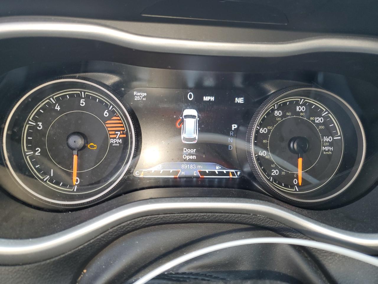 2018 Jeep Cherokee Limited VIN: 1C4PJMDB2JD530673 Lot: 90019655