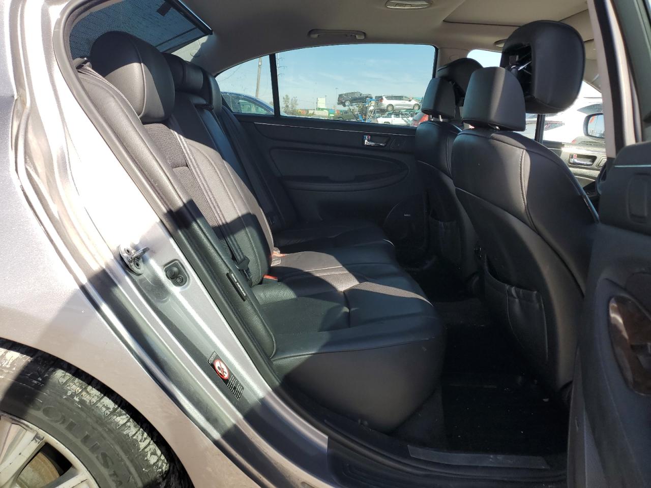 2009 Hyundai Genesis 3.8L VIN: KMHGC46E19U040928 Lot: 82593015