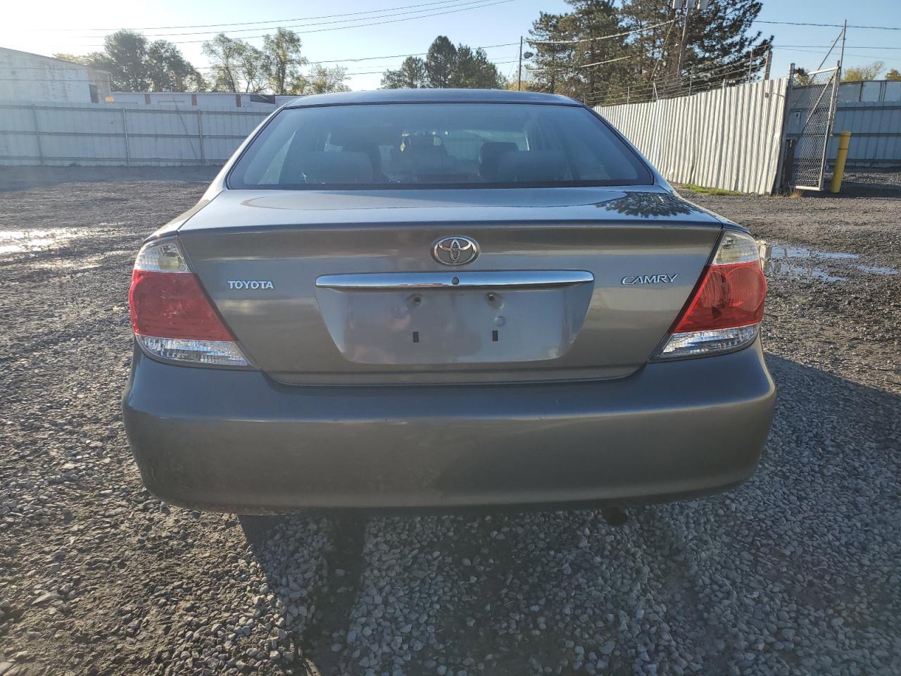 2005 Toyota Camry Le VIN: 4T1BE32K15U619177 Lot: 85669595