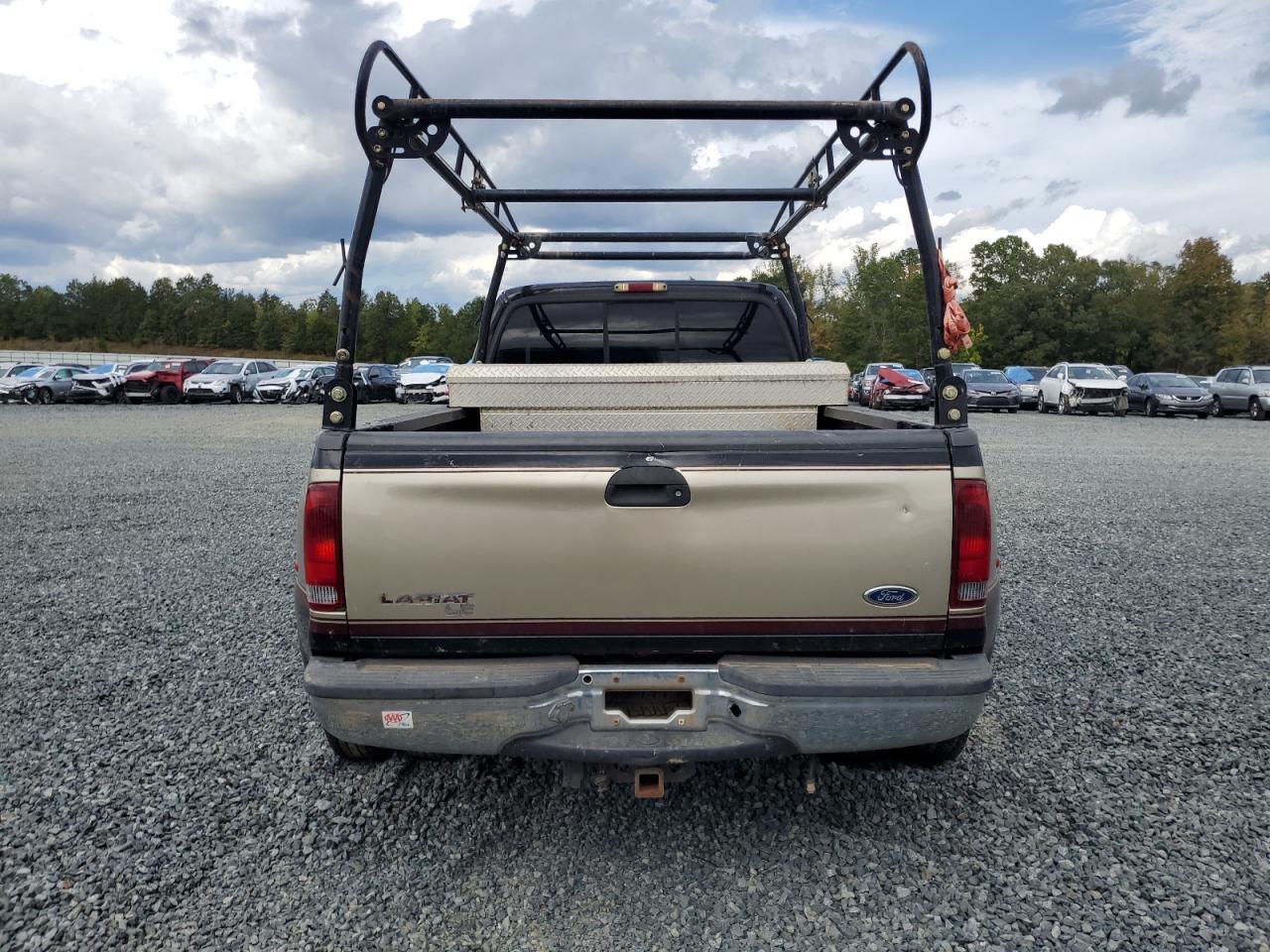 2000 Ford F350 Super Duty VIN: 1FTWW32F9YEA04574 Lot: 82201145