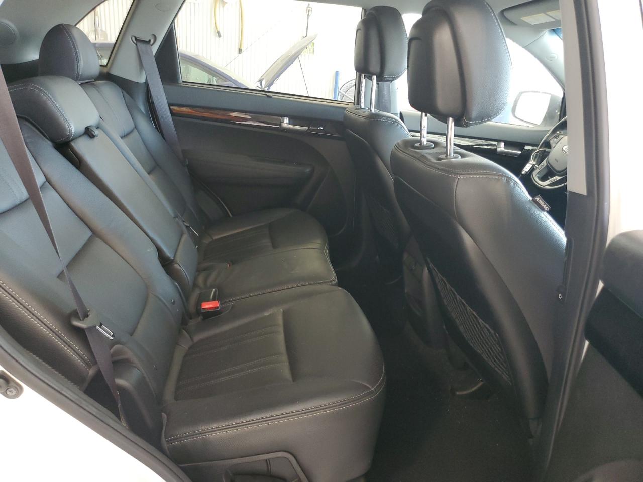 2014 Kia Sorento Lx VIN: 5XYKTDA64EG504224 Lot: 81932295